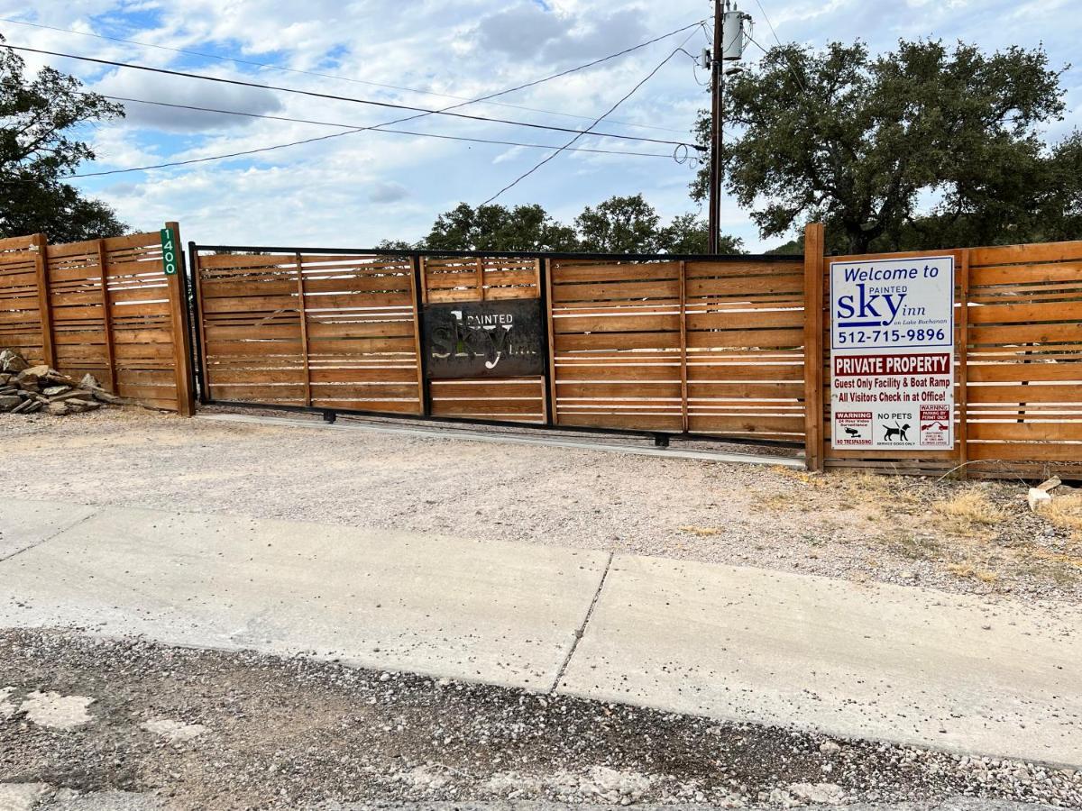 Painted Sky Inn Burnet Exterior photo