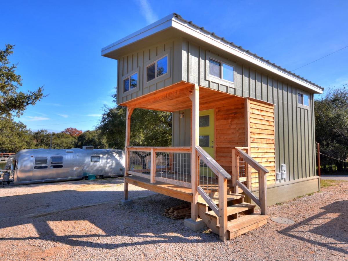 Painted Sky Inn Burnet Exterior photo